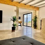 Del Castagnol فيلة