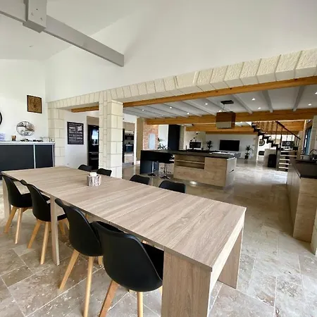 Del Castagnol 别墅