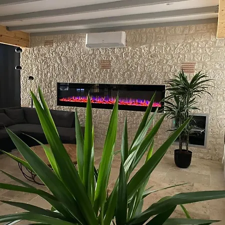 Del Castagnol * 圣耐克森