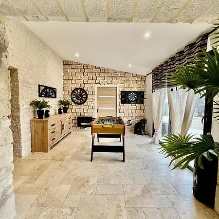 Del Castagnol 圣耐克森