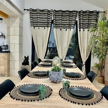 Villa Del Castagnol *