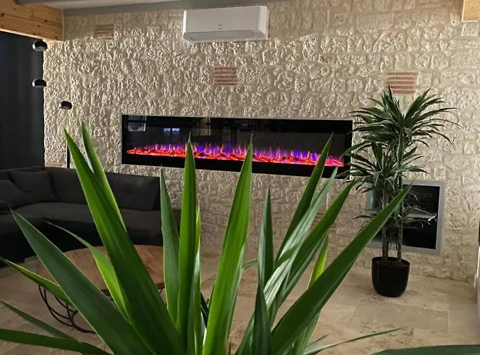 Del Castagnol * Saint-Nexans